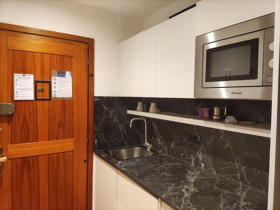 Porta Nuova Moscova: Cozy Apartment Near Duomo! 米兰 外观 照片