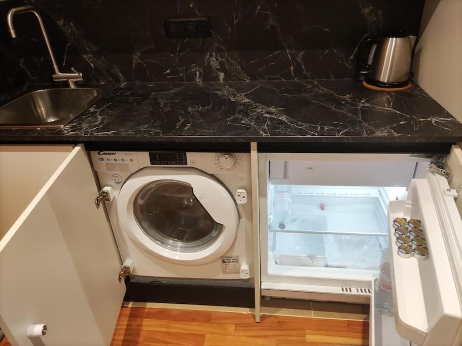 Porta Nuova Moscova: Cozy Apartment Near Duomo! 米兰 外观 照片